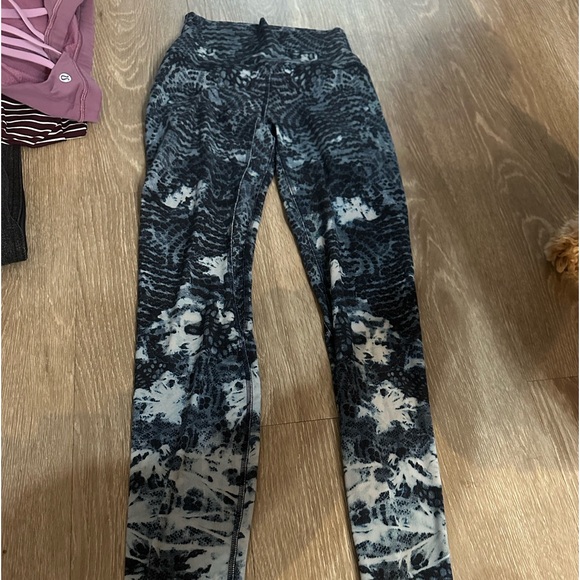 Lulu lemon align leggings size 2! - Picture 1 of 2